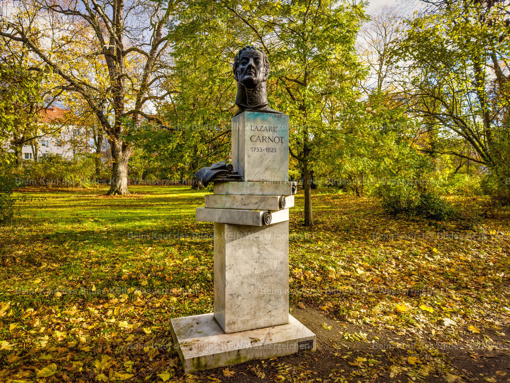 Magdeburg Sehenswürdigkeiten Lazare Carnot Denkmal  Nordpark-3902 | Denkmal Lazare Carnot im Nordpark Magdeburg - Realisiert mit Pictrs.com