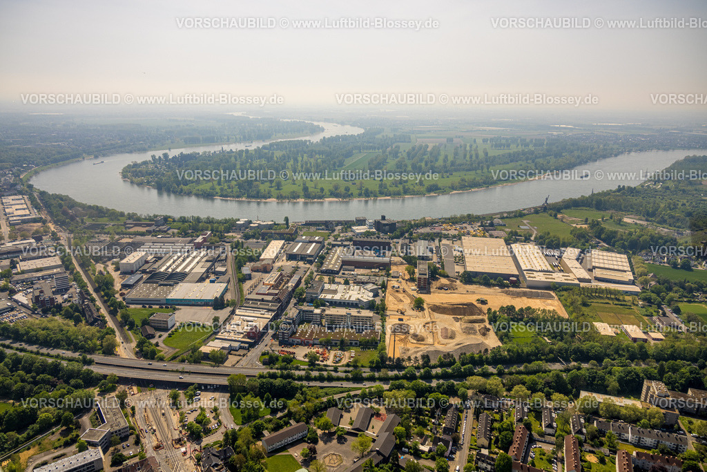 Duesseldorf240501406 | Luftbild, Baustelle am Gewerbegebiet Reisholzer Werftstraße, Düsseldorf Süd, Fluss Rhein und Zonser Grind Wald im Nebel, Holthausen, Düsseldorf, Rheinland, Nordrhein-Westfalen, Deutschland