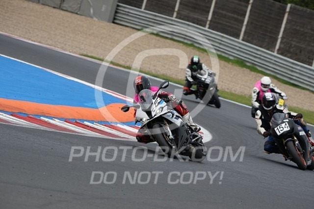 2024_08_09_PBK_15860 | Sportfotografie; SlowMotion; Video; Rennstrecke; Hafeneger; Speer; Racing; RSE; BMW; CBO; Trackday; Motorsportarena; Hockenheimring; Brno; Most; Barcelona; Valencia