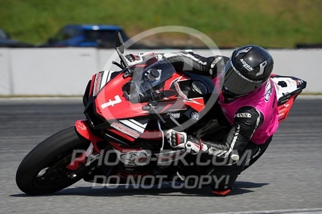 2024_05_04_PBK_23632 | Sportfotografie; SlowMotion; Video; Rennstrecke; Hafeneger; Speer; Racing; RSE; BMW; CBO; Trackday; Motorsportarena; Hockenheimring; Brno; Most; Barcelona; Valencia