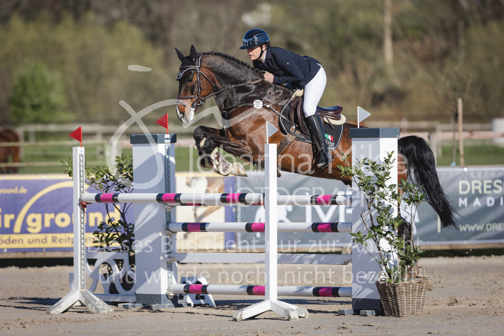 220416_5_M-Stil-544 | Frühlingsfest der Pferde
Herford
16.April 2022
Stilspringprüfung Kl.M* geschlossen