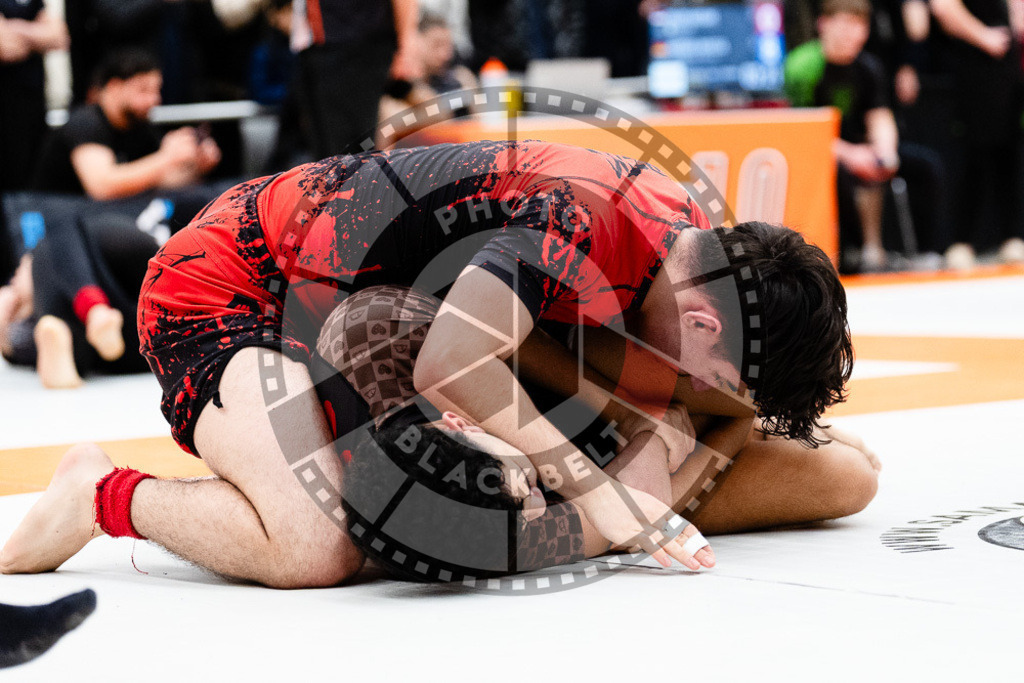 20251122PBB15076 | Athletes compete during the Grappling Industries Berlin Jiu-Jitsu and Grappling Championship, on November 22, 2025 in Berlin, Germany. © photoblackbelt