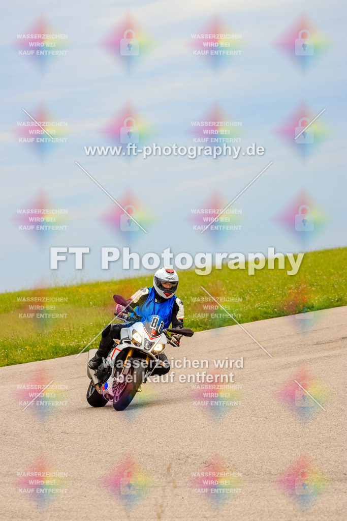 MotoTeam-2188 | Hier findet Ihr Bilder von Touristenfahrten auf der Nürburgring Nordschleife oder von anderen Veranstaltungen die ich besucht habe. Viel Spass beim Durch Schauen 