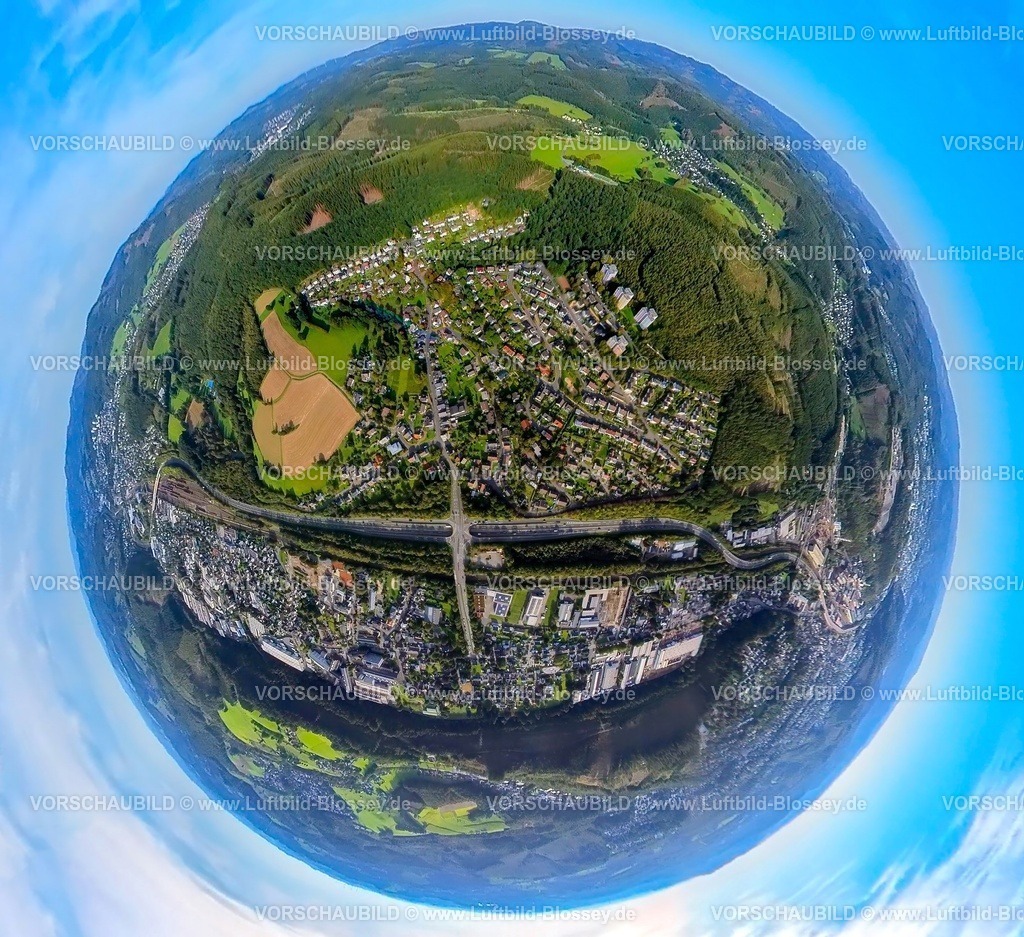 Kreuztal230990408Buschhuetten | Luftbild, Ortsansicht Ortsteil Buschhütten, Kreuzung Hüttentalstraße Bundesstraße B54 und Bottenbacher Straße, Erdkugel, Fisheye Aufnahme, Fischaugen Aufnahme, 360 Grad Aufnahme, tiny world, Buschhütten, Kreuztal, Sauerland, Nordrhein-Westfalen, Deutschland