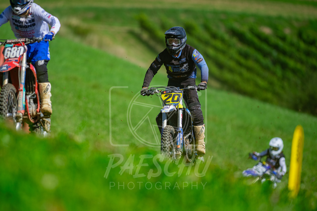 2Ex (192) | Paeschuphoto Shop - Wer nicht sucht der auch nicht findet.Ob Motocrossbilder oder von einem besuchtem Spiel, Hauptsache Action. - Realisiert mit Pictrs.com
