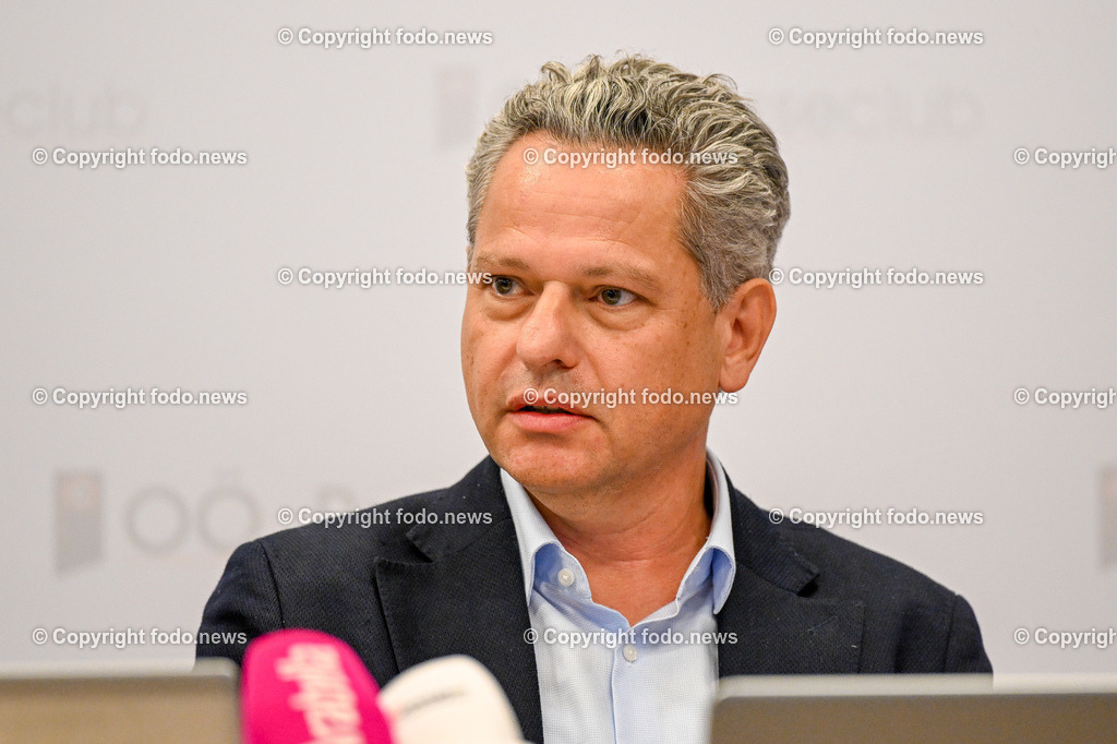 Pressekonferenz ADX Energy_ 07.09.2023-22 | 07.09.2023, Presseclub Linz, AUT, Pressekonferenz ADX Energy, Stimmungslage zur Gasexploration in Molln, im Bild Paul Fink (CEO ADX Energy)