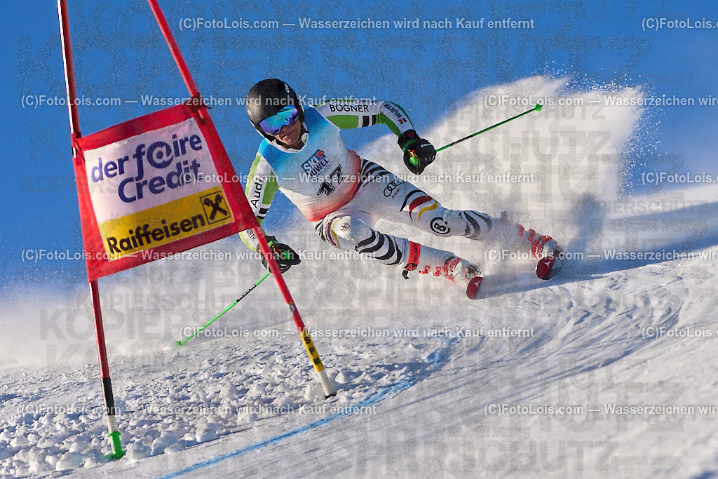 ALP3932_MASTERS-Cup_GS-A Herrn_Hilger Raimund | (C)FotoLois.com, Alois Spandl. FIS Masters-Cup Wildschönau, Giant Slalom auf der Piste Schatzberg GS, Siegerehrung auf dem Dorfplatz Niederau, Sa 13. Januar 2024.