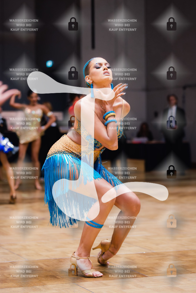 GOC 2025 - WDSF Solo Junior II Latin Female - 2025-08-21-8028 | Webshop for digital downloads and prints of dance sport, event & show photographer Julian Link - Realisiert mit Pictrs.com