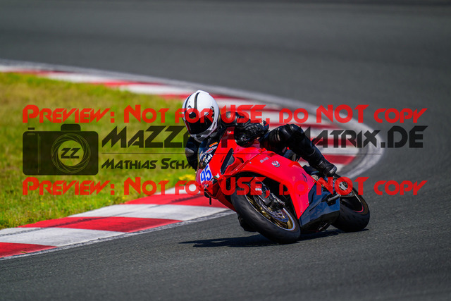 MaZZes_FotoMatrix_240725_6007705_5884 | BLAU