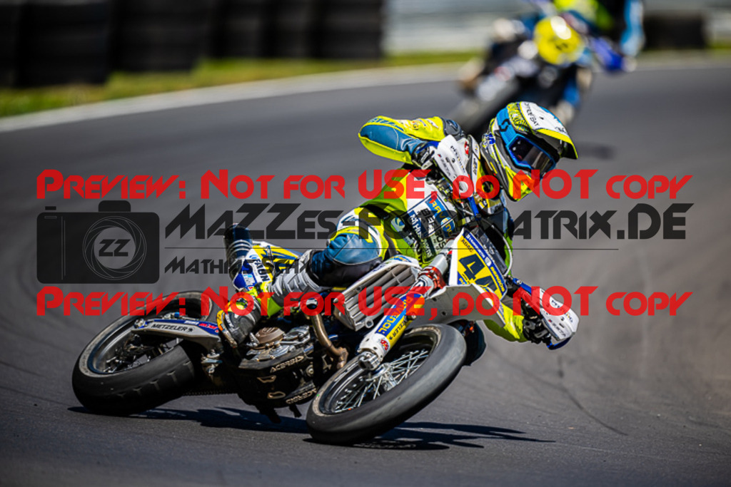 MaZZes_FotoMatrix_220702_8553 | S2