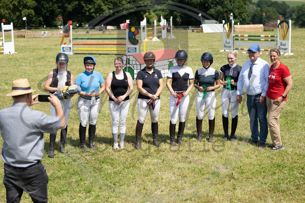 994A1064 | sabrinanicolaifotografie - Realisiert mit Pictrs.com