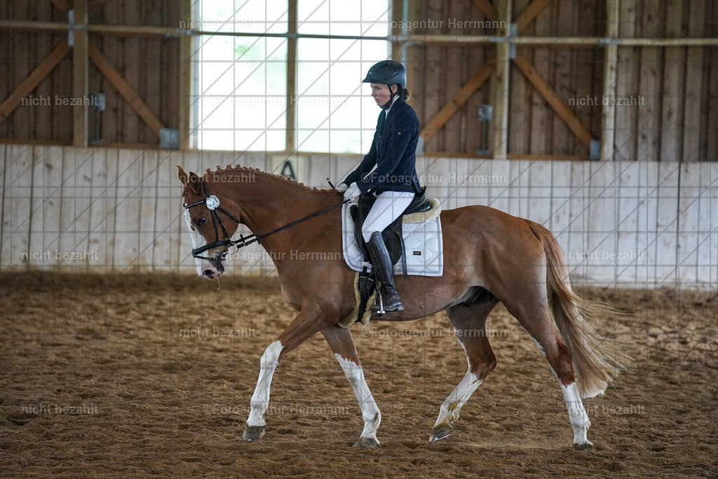 20230518-FAH03983 | Frühjahrsturnier, landberg am Lech, 2023, Reitclub Landsberg, Turnierbilder, Fotos Turnier Landsberg, Fotoagentur Herrmann, Turnierfotografen Bayern, reitsport Fotograf, Pferde Fotograf