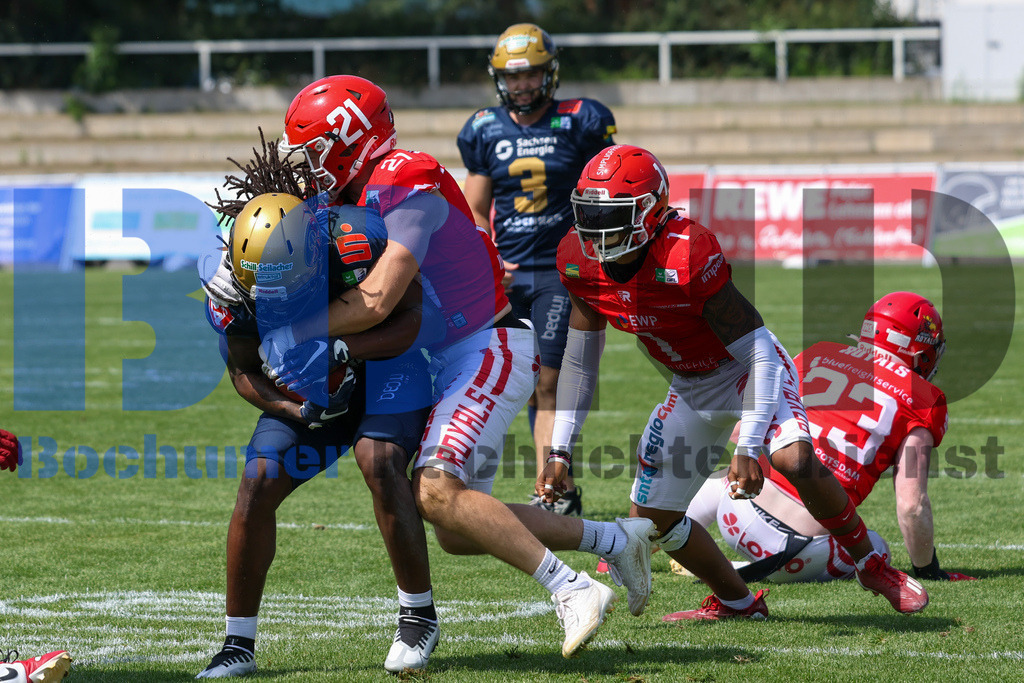 GFL: Potsdam Royals vs. Dresden Monarchs{date} -  | {headline}(Foto: Thomas Sobotzki / BOND) - Realisiert mit Pictrs.com