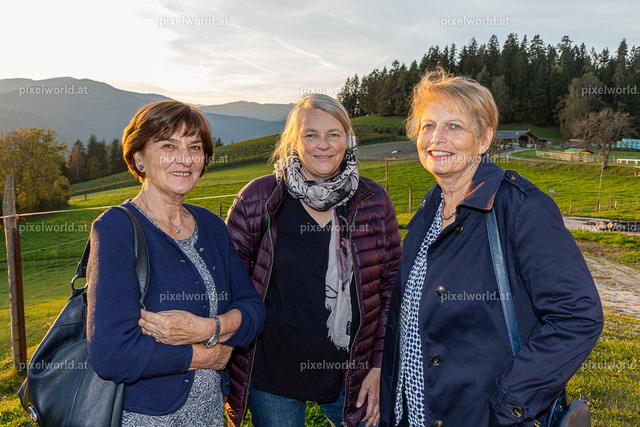 Delegation aus Bamberg beim Gasthaus Wadl | Bildershop von pixelworld.at - Realisiert mit Pictrs.com