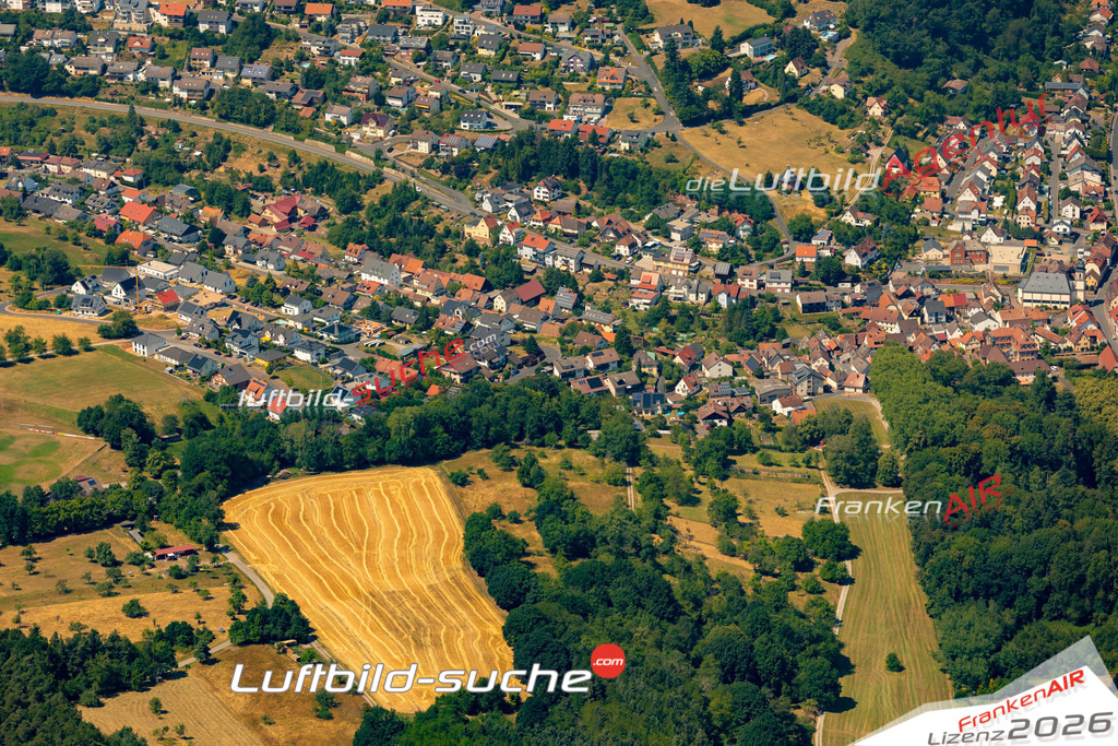 Das Luftbild zeigt :  Laudenbach - Die Luftaufnahme wurde 2023 vom UL-Flugzeug aus erstellt ( keine Drohne ) - Hochauflösende Luftaufnahme - Für grossformatige Ausdrucke geeignet. Die Geschenkidee !Mit Lizenz und Bildrechte bestellbar
