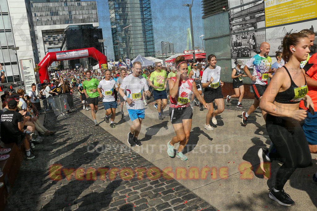 240921_1430_EX1_3712 | Sportfotografie im Rhein-Sieg Kreis, Köln, Bonn, NRW, Rheinland Pfalz, Hessen, etc. Unser Tätigkeitsfeld umfasst den Laufsport vom Volkslauf über den Marathon, Duathlon, Triathon bis zum Ultralauf wie Kölnpfad Ultra oder Schindertrail.