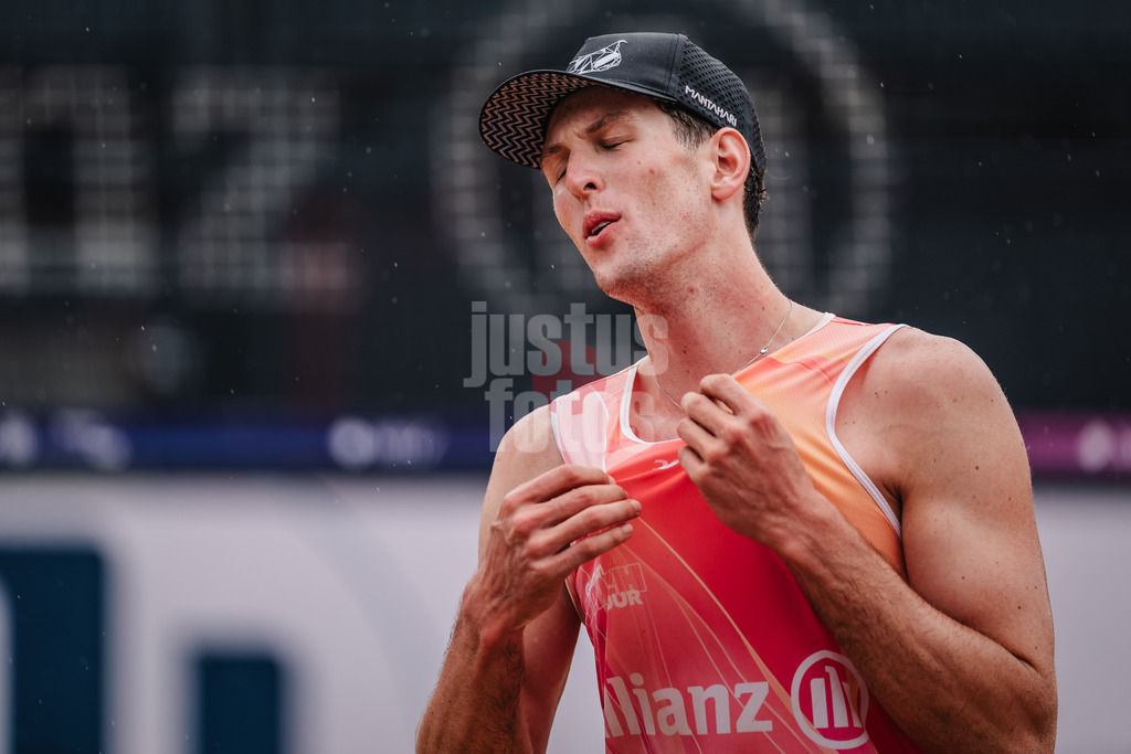 Beachvolleyball | Männer | Allianz German Beach Tour 2025 | Tourstop Hamburg | 29.05.2025 | Tristan Fröbel ärgert sich