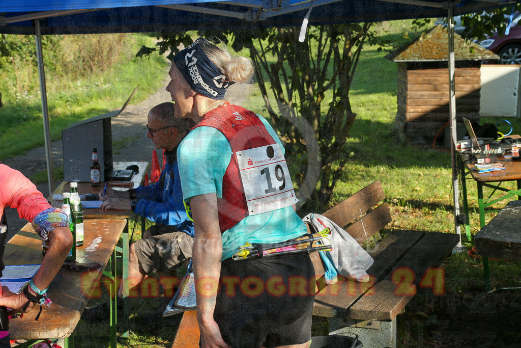 230826_1808_EX1_1815 | Sportfotografie im Rhein-Sieg Kreis, Köln, Bonn, NRW, Rheinland Pfalz, Hessen, etc. Unser Tätigkeitsfeld umfasst den Laufsport vom Volkslauf über den Marathon, Duathlon, Triathon bis zum Ultralauf wie Kölnpfad Ultra oder Schindertrail.