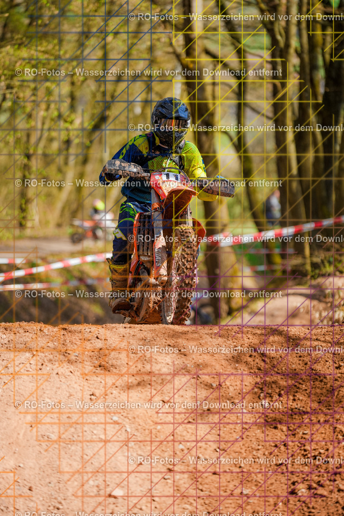 2 Lauf Mernes-1127 | Sportfotografie von RO-Fotos: Motorsport, Motocross, Enduro, Laufveranstaltungen und Triathlon. Professionelle Fotos von Sportlern und Events. - Realisiert mit Pictrs.com