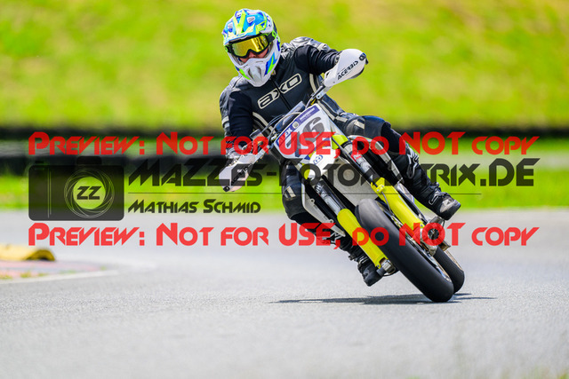 MaZZes_FotoMatrix_240623_6007705_8822 | UE40