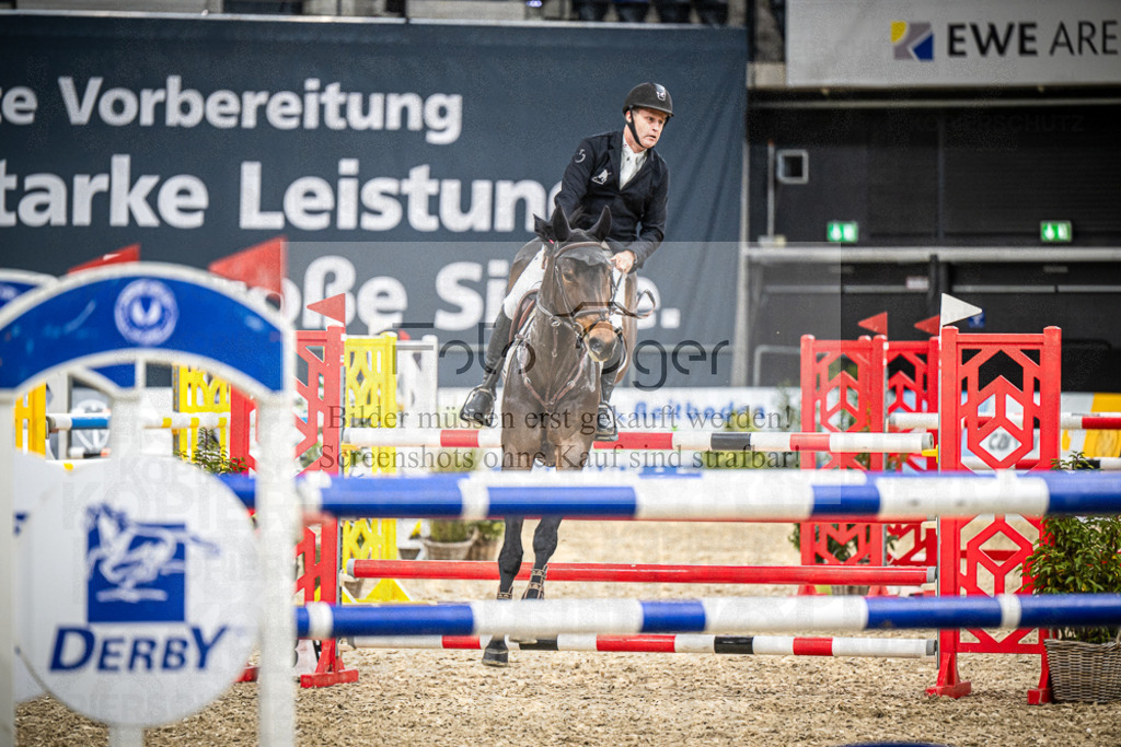 DOS_0168 | Entdecke hochwertige Reitturnierfotos von Foto Oger. Professionell, emotional und authentisch – jetzt Lieblingsmomente im Shop bestellen.Deutschlandweite Turnierfotografie. - Realisiert mit Pictrs.com