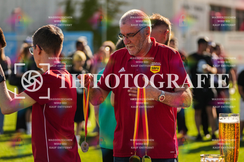 GER, FC Zell - FC Wittlingen, Fussball, Rothaus Bezirkpokal, Finale, Saison 2024/2025, 29.05.2025 | GER, FC Zell - FC Wittlingen, Fussball, Rothaus Bezirkpokal, Finale, Saison 2024/2025, 29.05.2025Foto: TH Fotografie/Alessio Bosco