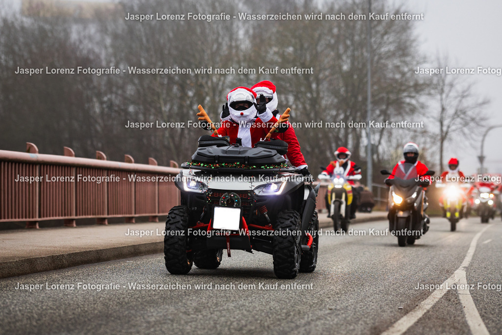 X-Mas Ride I Kiel I 2025 | Jasper Lorenz Fotografie - Realisiert mit Pictrs.com