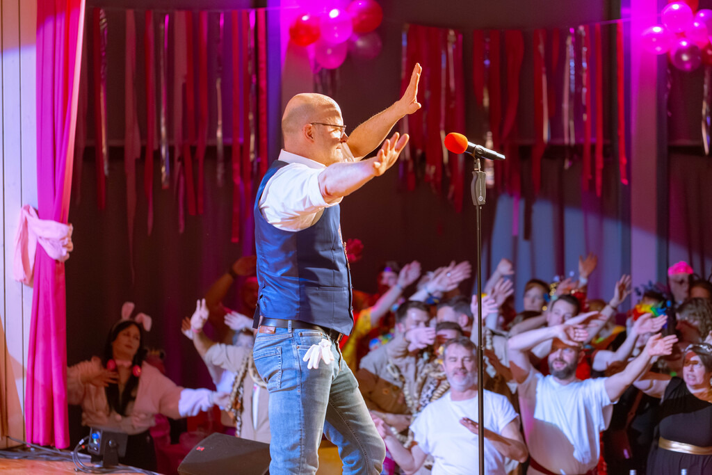 RosaSitzung-136 | Henke Visuals - Realisiert mit Pictrs.com