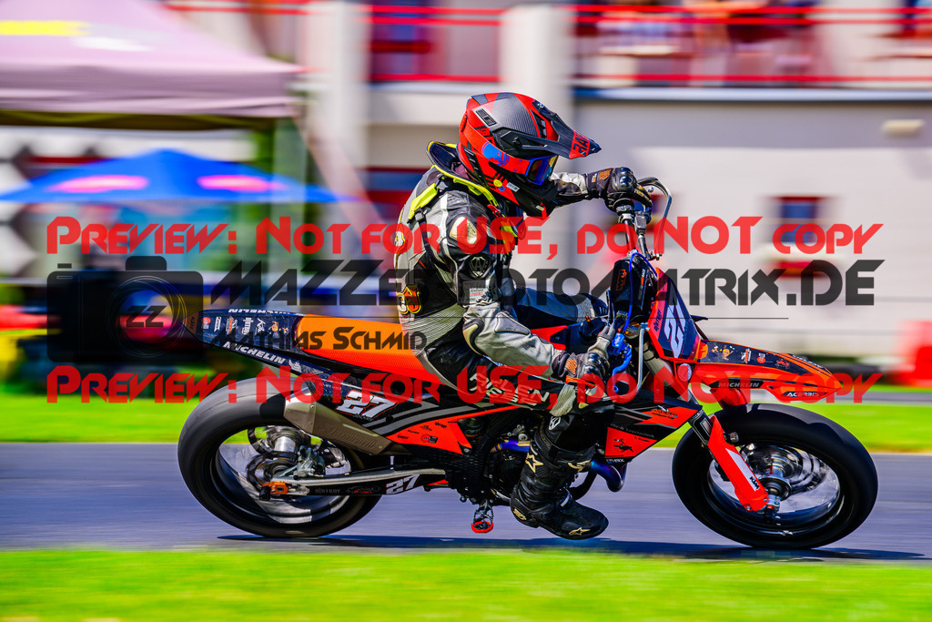 MaZZes_FotoMatrix_240713_6021986_6702 | UE40