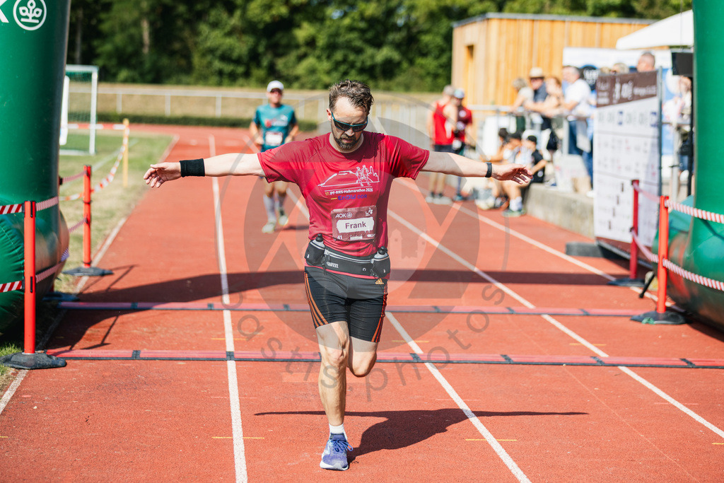 2026-07-26 Halbmarathon Moenchsdeggingen - 00573 | bastis.photos - Realisiert mit Pictrs.com