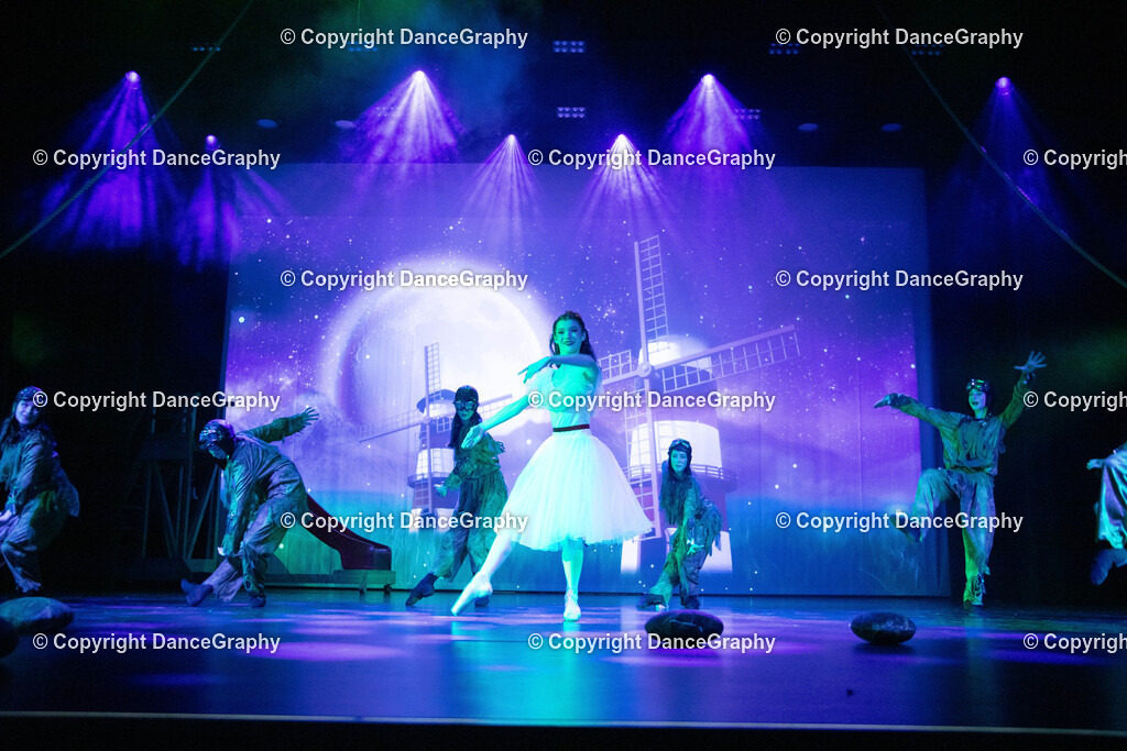 GPHY2917 | DanceGraphy - Realisiert mit Pictrs.com