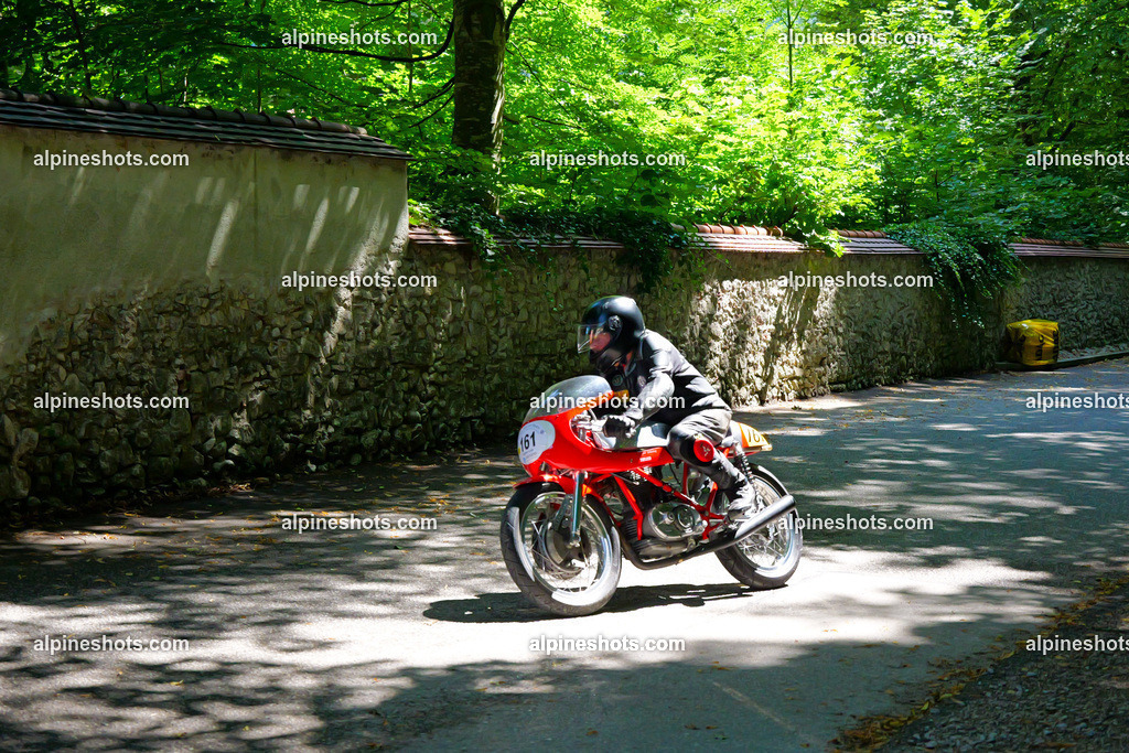 P1036623 | Erleben Sie atemberaubende, hochqualitative Fotos Ihrer Fahrt entlang der malerischen Alpenstraßen. Besuchen Sie alpineshots.com, um professionelle Aufnahmen Ihrer unvergesslichen Reise zu finden und zu kaufen - Realisiert mit Pictrs.com