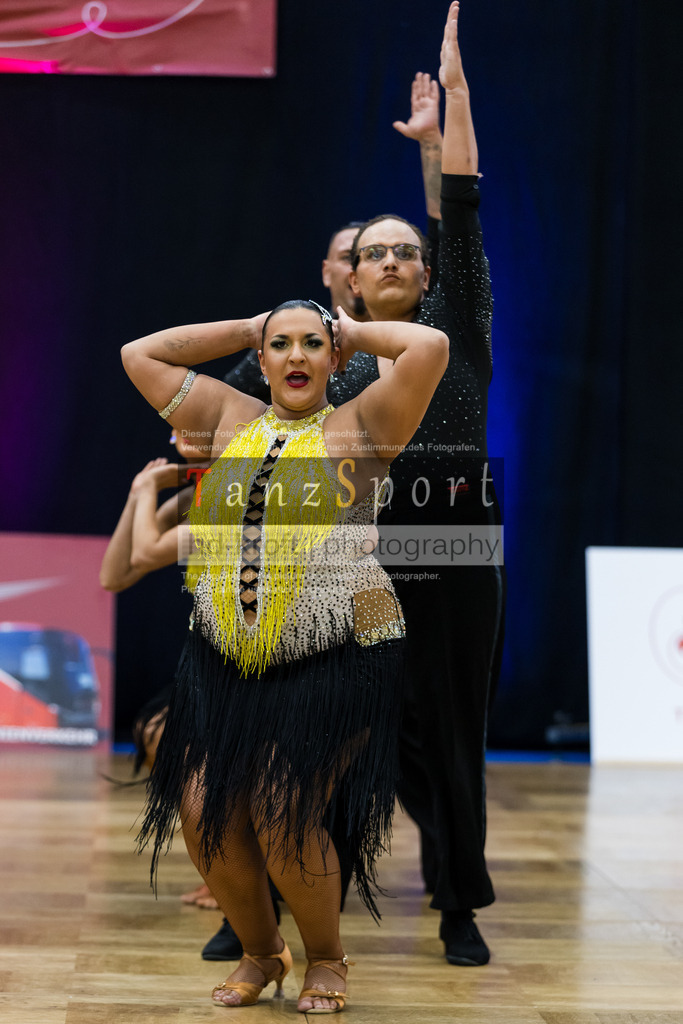 202603145_LL_Lat-Formationen_Nbg_5112 | Tanzsportbilder, Standardtanz, Lateintanz, WDSF, DTV, LTVB, dancecomp, goc, hessen tanzt, blaues band der spree, walzer, tango, wiener walzer, slowfox, quickstepp, samba, rumba, cha-cha-cha, paso doble. jive, hd-kroft photography, turniertanzsport