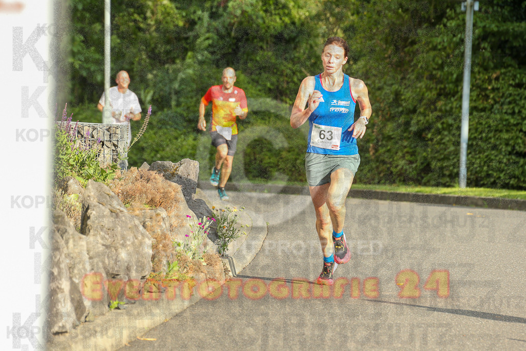 250801_1903_EX1_7002 | Sportfotografie im Rhein-Sieg Kreis, Köln, Bonn, NRW, Rheinland Pfalz, Hessen, etc. Unser Tätigkeitsfeld umfasst den Laufsport vom Volkslauf über den Marathon, Duathlon, Triathon bis zum Ultralauf wie Kölnpfad Ultra oder Schindertrail.