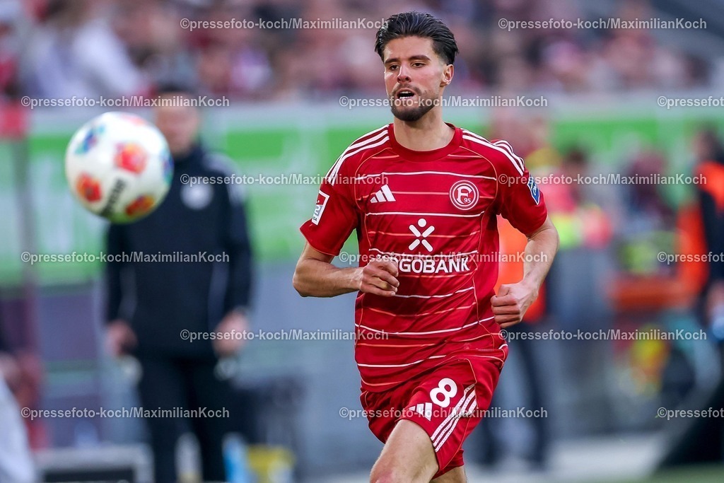 F9510042601057 | 10.04.2026, Fußball, Fortuna Düsseldorf - Holstein Kiel, 2. Fußball Bundesliga, Herren, Merkur Spiel-Arena, 29. Spieltag, Saison 2025 2026: Anouar El Azzouzi&nbsp;(Fortuna Düsseldorf #08)  DFB regulations prohibit any use of photographs as image sequences and or quasi-video.