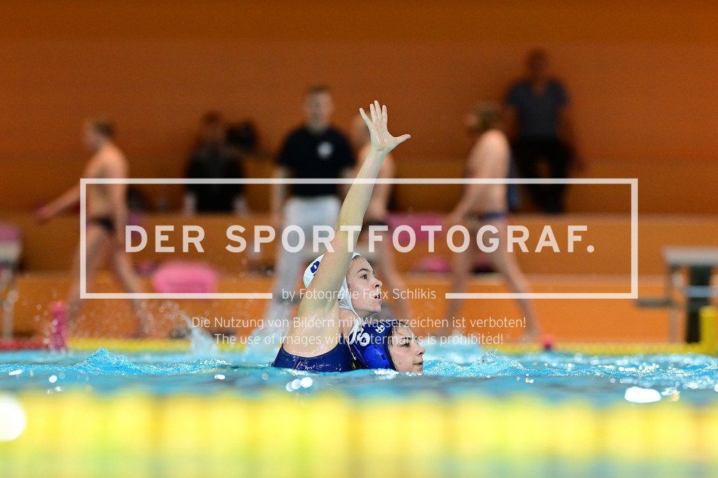 Wasserball I Frauen I Nordic League I KVP Piestany - Cheltenham SWPC I 64922 | Der Sportfotograf. - Realisiert mit Pictrs.com