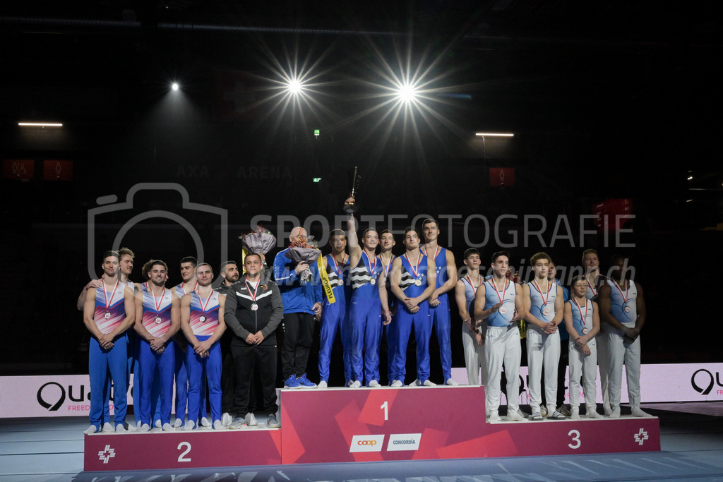 Schweizer Meisterschaften Kunstturnen Mannschaften Männer (A) - 22. November 2025 | Schweizer Meisterschaften Kunstturnen Mannschaften Männer (A)AXA Arena, WinterthurBild: Sportfotografie Markus Aeschimann | www.markus-aeschimann.ch - Realisiert mit Pictrs.com