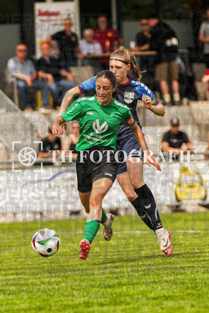 GER, FC Hauingen - SV Waldhaus, Frauen-Fussball, Rothaus Bezirkpokal, Finale, Saison 2024/2025, 29.05.2025 | GER, FC Hauingen - SV Waldhaus, Frauen-Fussball, Rothaus Bezirkpokal, Finale, Saison 2024/2025, 29.05.2025Foto: TH Fotografie/Alessio Bosco