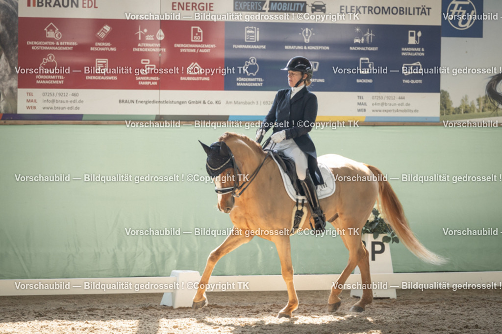 _D5A2368 | Emotionale Pferde- & People-Fotografie rund um Heidelberg, Leimen & Umgebung. Natürliche Fotos von Pferd, Mensch & Familie. Jetzt Termin sichern!