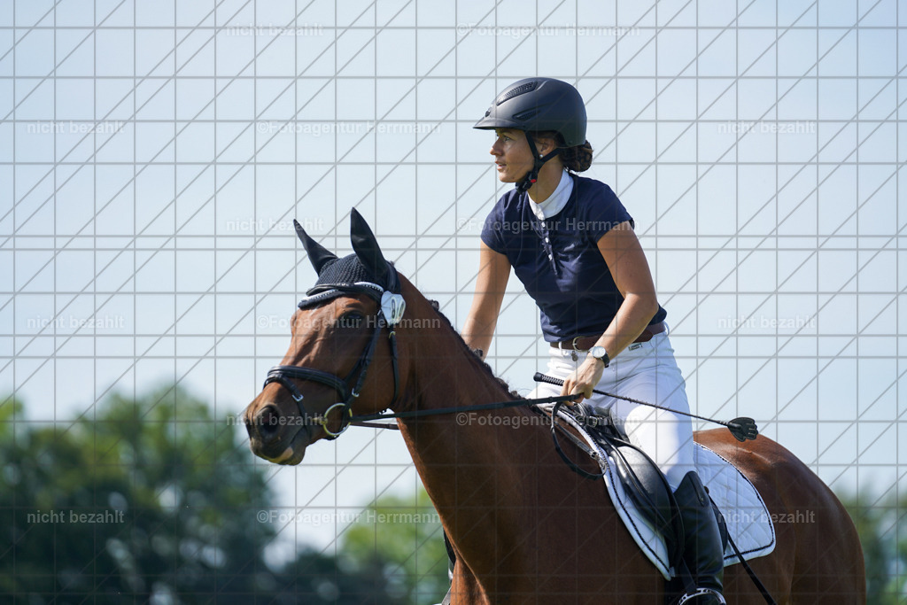 20230917-FAH09476 | Landsberg am Lech, 2023, Kaufbeuren, Kempten, Allgäu, Turnierfotografen Bayern, Fotoagentur Herrmann, Turnierbilder, Reitsport Fotos, Pferdefotograf, Augsburg, Bad Tölz, Dachau, Karlsfeld, Memmingen, Buchloe, Schwabmünchen