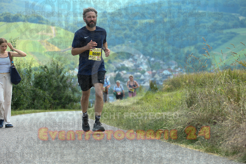 250614_1351_EX1_9566 | Sportfotografie im Rhein-Sieg Kreis, Köln, Bonn, NRW, Rheinland Pfalz, Hessen, etc. Unser Tätigkeitsfeld umfasst den Laufsport vom Volkslauf über den Marathon, Duathlon, Triathon bis zum Ultralauf wie Kölnpfad Ultra oder Schindertrail.