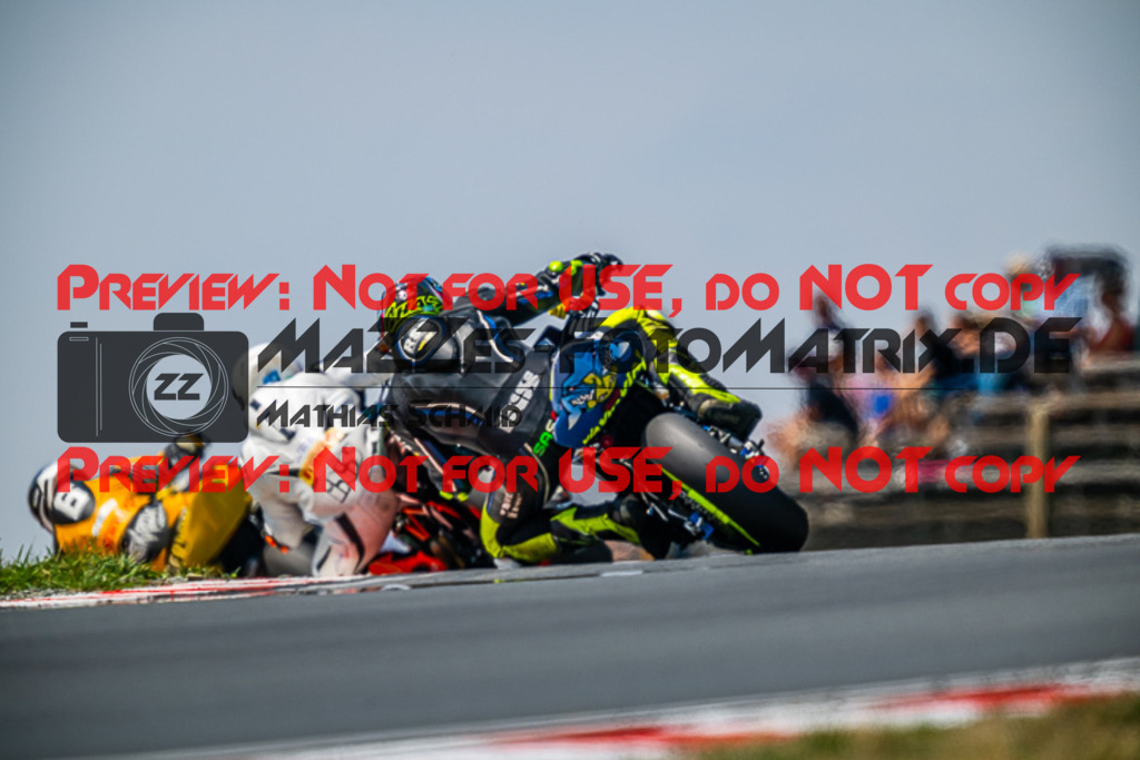 MaZZes_FotoMatrix_220722_3677 | SIDECAR