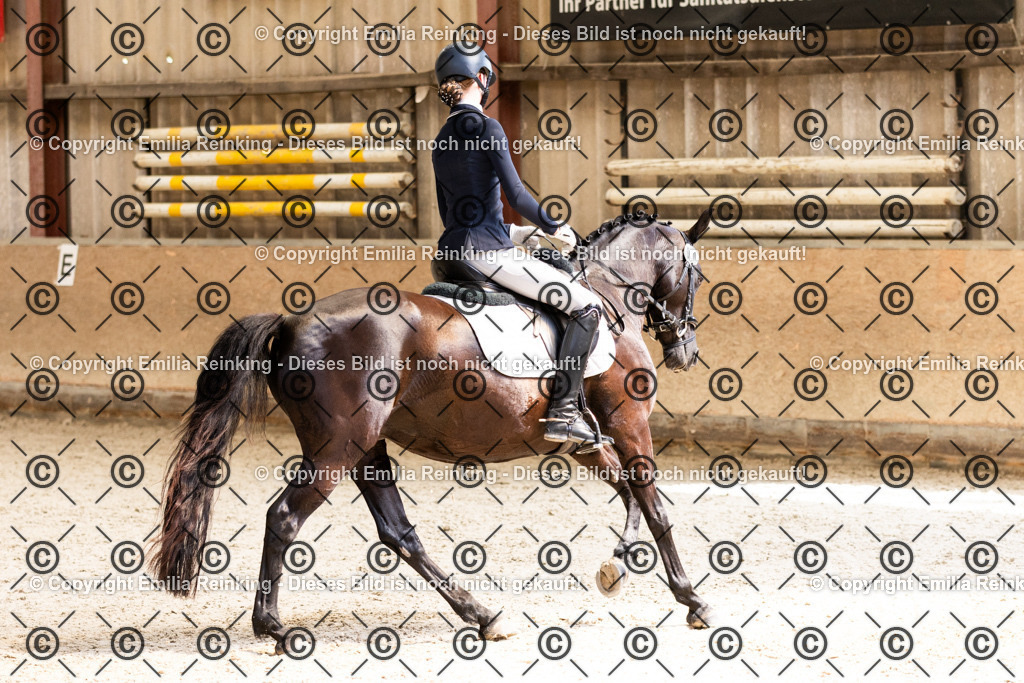 CL5A3982 | Emilia Reinking Fotografie - Realisiert mit Pictrs.com