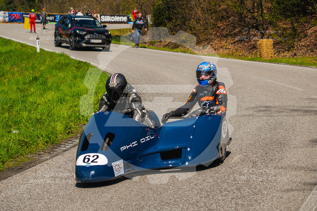 1216 - Bergrennen Landshaag2026 | BREITBILD Austria Webshop

Finde Fotos von: Breitbild, Breitbild Austria, Landshaag, Europeanbikers, KTM, BMW, Bergrennen, Bikeporn, Carporn, Bikes, Cars, Fotografie, Oberösterreich, Österreich, Berufsfotograf, Motorradteile Ganster, Julbach, Pannoniari - Realisiert mit Pictrs.com