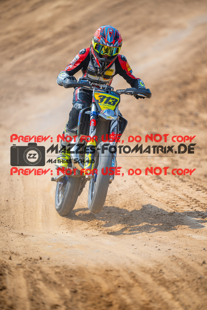 MaZZes-Fotomatrix-20260816-615431 | ROOKIES