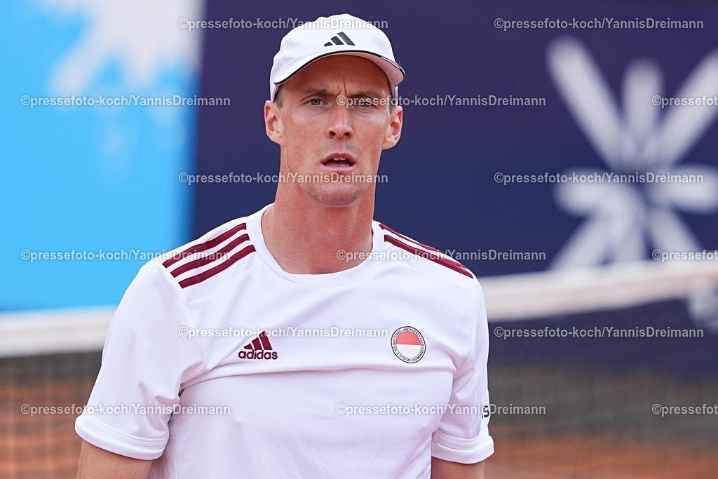 xYDR11072501061 | 11.07.2025, xydrx, Köln, Tennis, 1.Bundesliga Herren, Kölner THC Stadion Rot-Weiss 1 - TC Bredeney 1, Tennisanlage Olympiaweg: Jan Choinski (Kölner THC Stadion Rot-Weiss 1)
