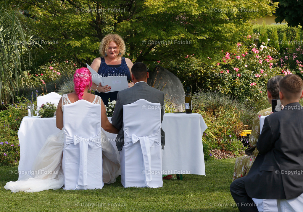 KERSTINFREDYHOCHZEIT_260822_24 | bilder, linz, photo, foto, fussball, sport, fotolui, bundesliga