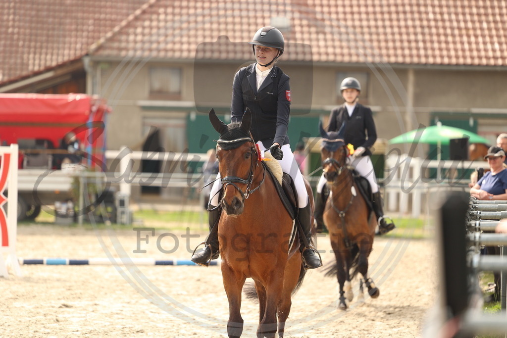 994A8031 | sabrinanicolaifotografie - Realisiert mit Pictrs.com