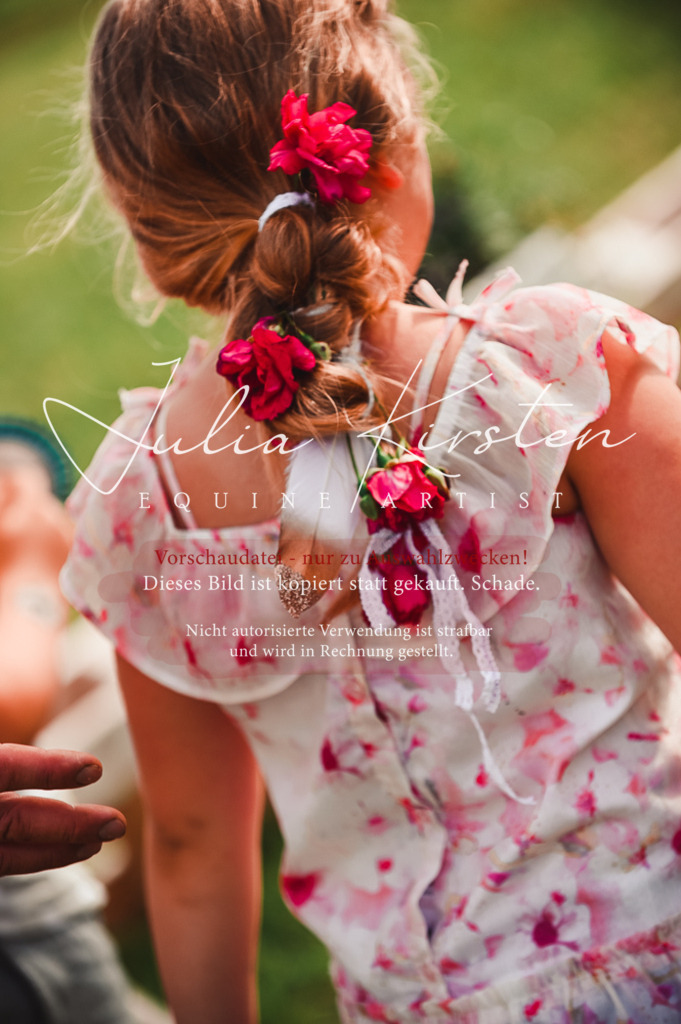 DSC_7294 | Pferde- und Turnierfotografie in Westsachsen. Pferdeportraits, Auftragszeichnungen und intuitive Kunst.
