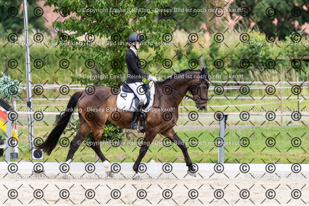 CL5A7916 | Emilia Reinking Fotografie - Realisiert mit Pictrs.com